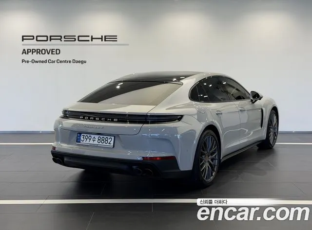 Porsche Panamera 2024 thumb 4