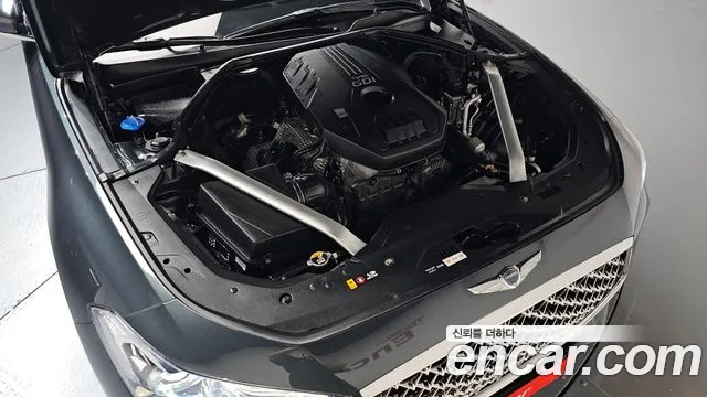 Genesis G70 2018 thumb 5