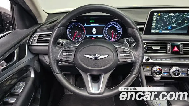 Genesis G70 2018 thumb 12
