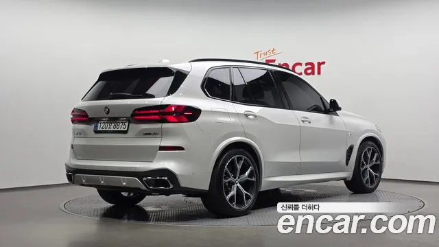 BMW X5 2024 thumb 2