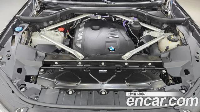 BMW X5 2024 thumb 6