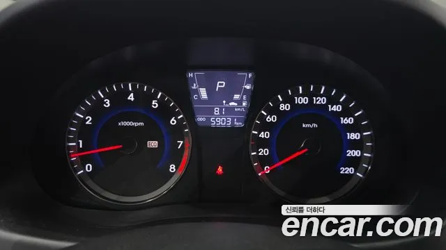 Hyundai Accent 2012 thumb 7