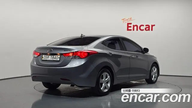 Hyundai Avante 2012 thumb 2