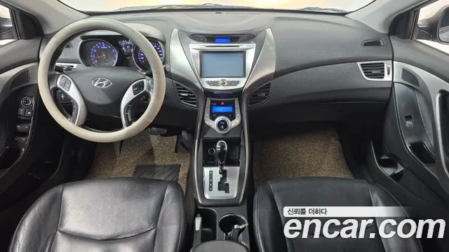 Hyundai Avante 2012 thumb 7