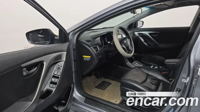Hyundai Avante 2012 thumb 10