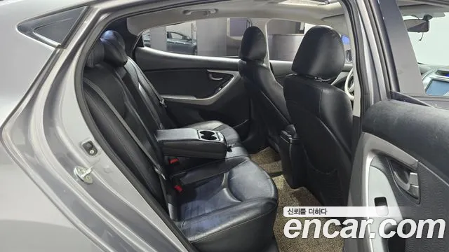Hyundai Avante 2012 thumb 11