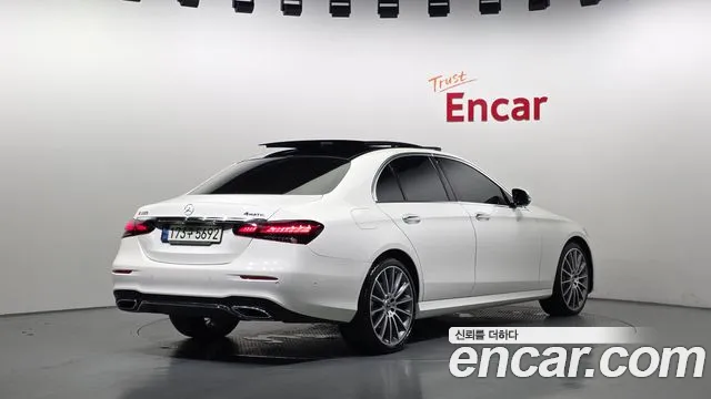 Mercedes-Benz E-Класс 2021 thumb 2