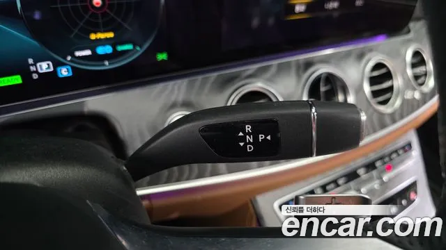 Mercedes-Benz E-Класс 2021 thumb 9