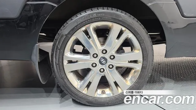 Hyundai Staria 2023 thumb 5