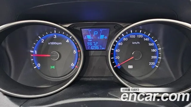 Hyundai Tucson 2010 thumb 8