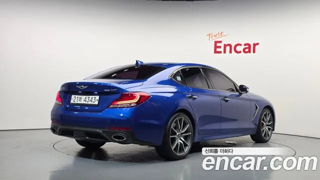 Genesis G70 2019 thumb 2