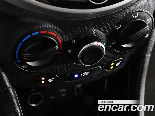 Hyundai Accent 2018 thumb 12