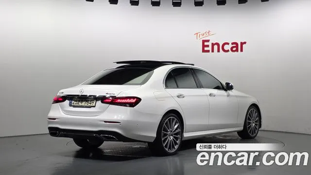 Mercedes-Benz E-Класс 2021 thumb 2