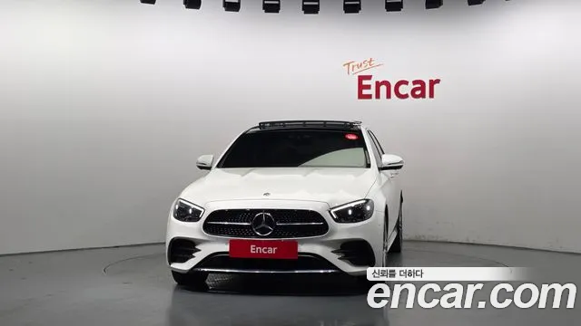 Mercedes-Benz E-Класс 2021 thumb 3