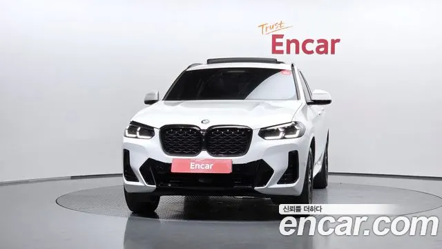 BMW X4 2023 thumb 3