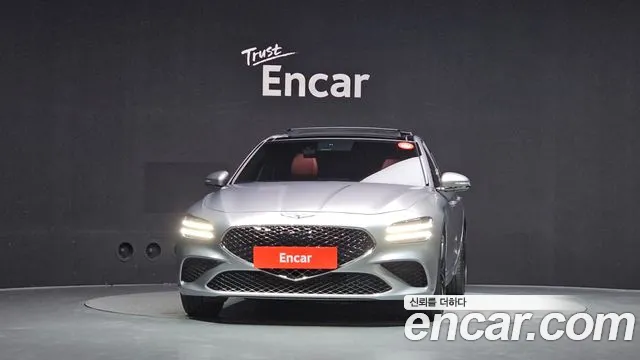 Genesis G70 2023 thumb 3
