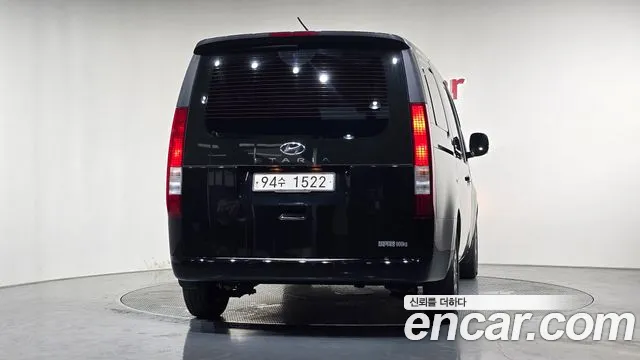 Hyundai Staria 2021 thumb 4