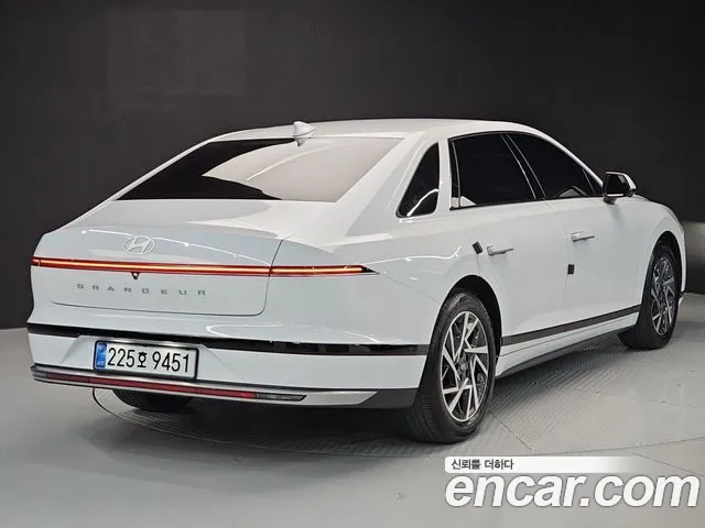 Hyundai Grandeur 2026 thumb 4