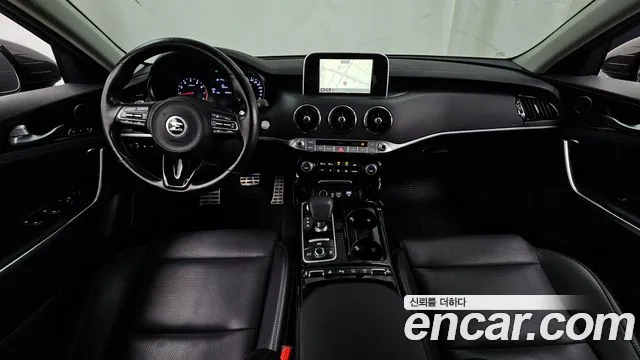 Kia Stinger 2017 thumb 7