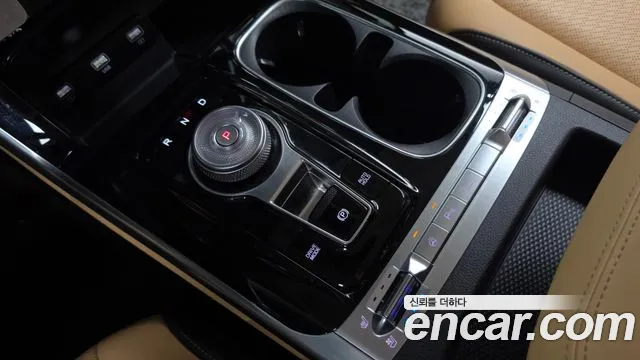 Kia Carnival 2022 thumb 9