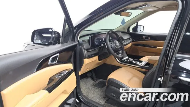 Kia Carnival 2022 thumb 10