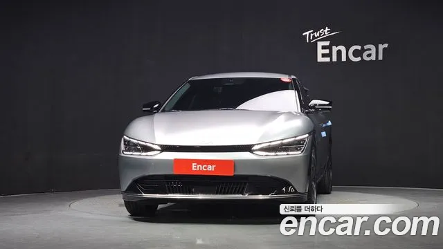 Kia EV6 2022 thumb 3
