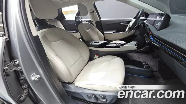 Kia EV6 2022 thumb 11