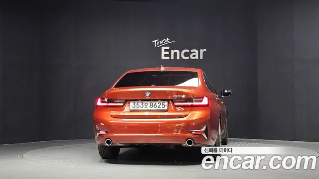 BMW 3 серии 2020 thumb 4