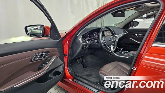 BMW 3 серии 2020 thumb 10