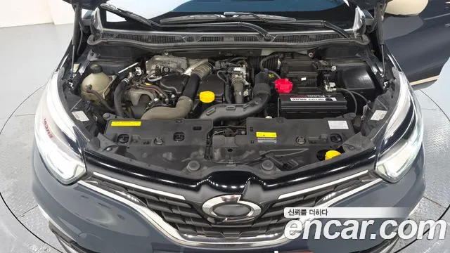 Renault Captur 2018 thumb 6