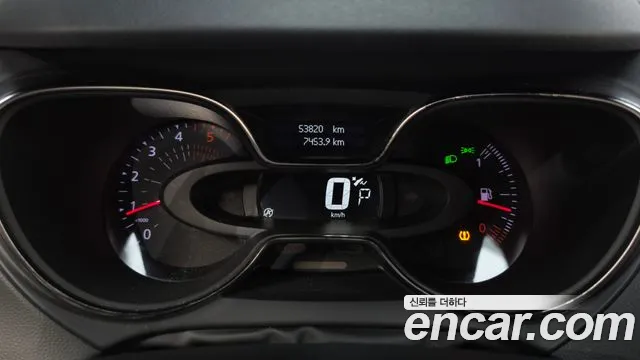 Renault Captur 2018 thumb 8