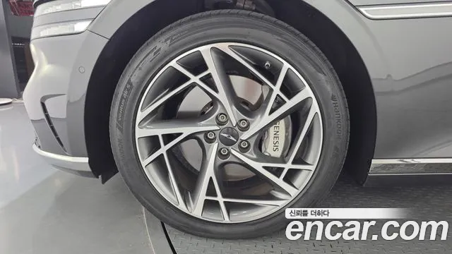 Genesis G90 2022 thumb 5