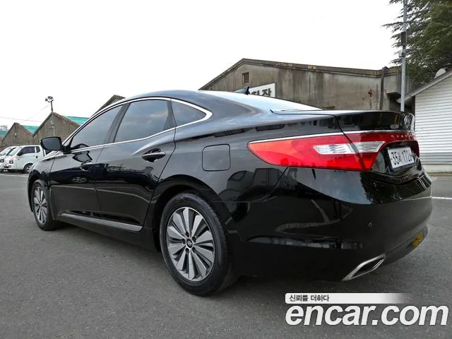 Hyundai Grandeur 2015 thumb 5