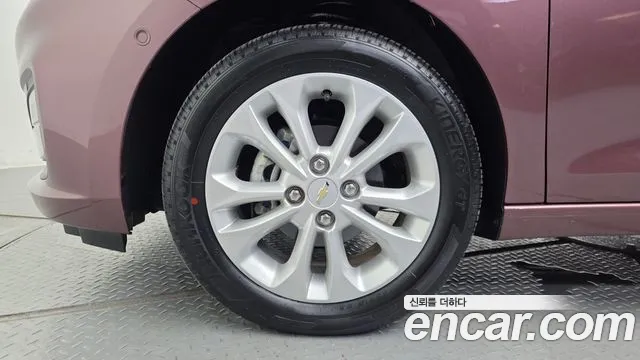 Chevrolet Spark 2019 thumb 5