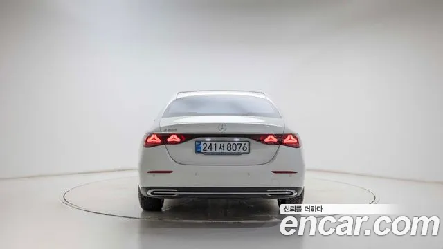 Mercedes-Benz E-Класс 2025 thumb 7