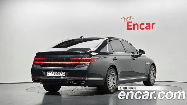 Genesis G90 2020 thumb 2