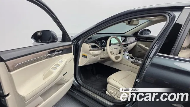 Genesis G90 2020 thumb 10