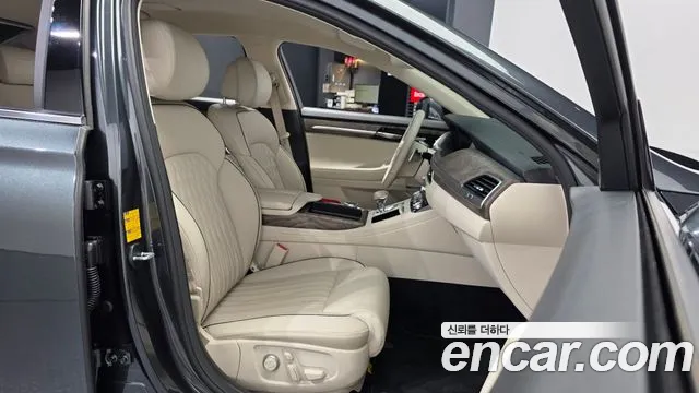 Genesis G90 2020 thumb 11