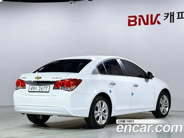 Chevrolet Cruze 2014 thumb 2