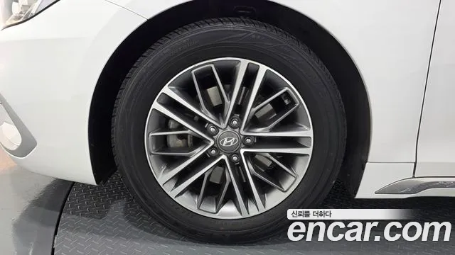 Hyundai Grandeur 2018 thumb 5
