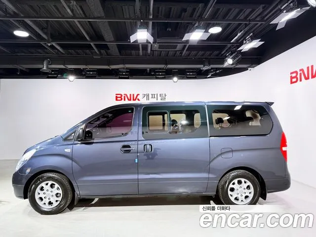 Hyundai Starex 2014 thumb 3