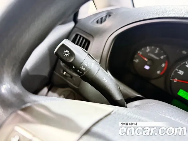 Hyundai Starex 2014 thumb 8
