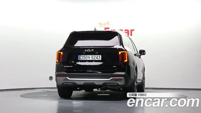 Kia Sorento 2023 thumb 4