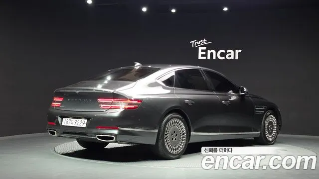 Genesis G80 2020 thumb 2