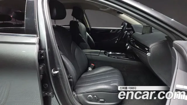 Genesis G80 2020 thumb 11