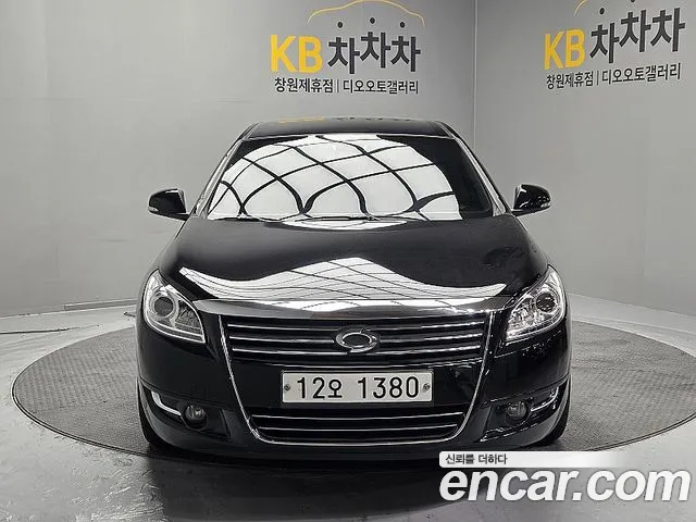 Renault Latitude 2012 thumb 2