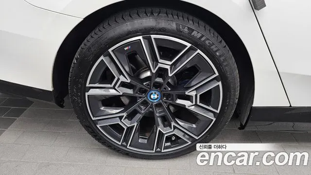 BMW 5 серии 2025 thumb 5