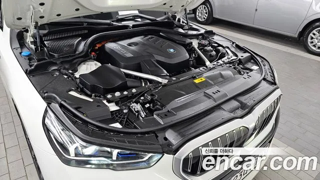 BMW 5 серии 2025 thumb 6