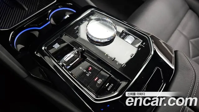 BMW 5 серии 2025 thumb 9