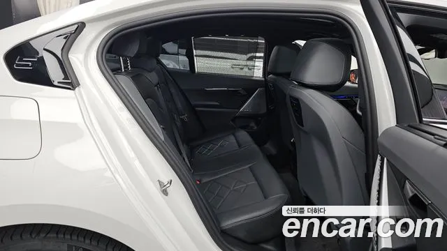 BMW 5 серии 2025 thumb 12